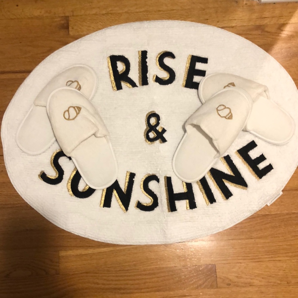 Hotel Slippers. Perfect for Airbnb & Guest Bedroom